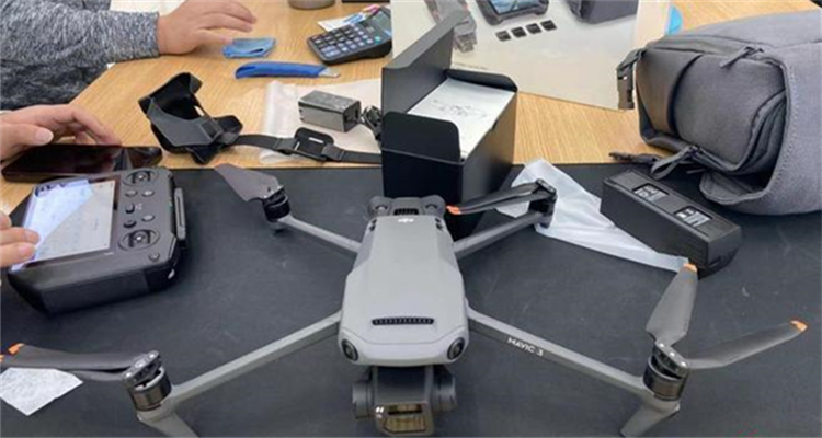 男子花2萬多買無人機 開箱后卻有3條飛控數據 大疆回應