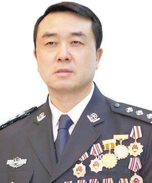 全國現職公安廳長全部生在49年后 空降越來越多