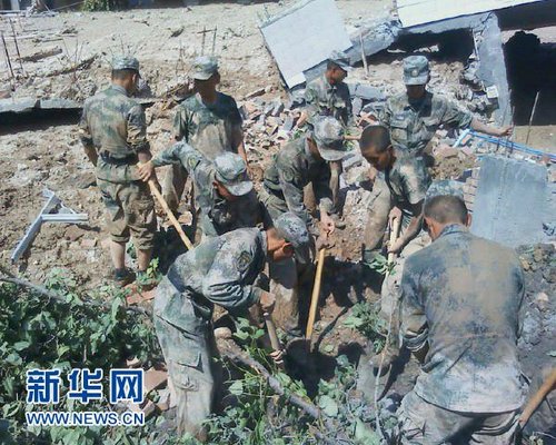 甘肅舟曲嚴重泥石流災害遇難人數(shù)上升至127人