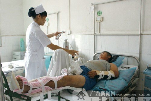 廣西來賓村民與高鐵施工方發生沖突2死34傷