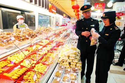 青島工商亮劍嚴管水產品 四位一體防漏網之魚