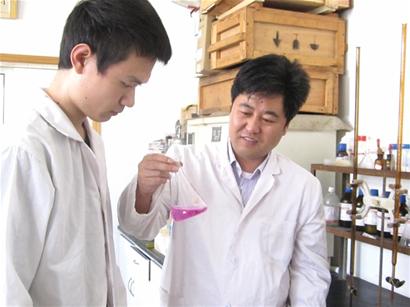 青島教授研發防彈衣秘方 將競標賣高價 青島教授研發防彈衣秘方 將競標賣高價