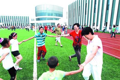 3億改造新滄口體育場 變身北部最大健身中心 3億改造新滄口體育場 變身北部最大健身中心