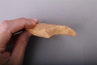 數萬年前青島已有人類居住 河岸現古代石器 數萬年前青島已有人類居住 河岸現古代石器