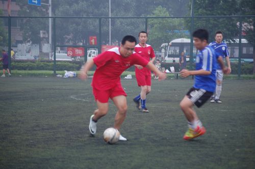 濟青兩地業余足球友好交流