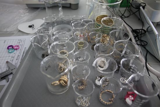 揭秘食品實驗室:毒奶粉轉基因物質全現形 揭秘食品實驗室:毒奶粉轉基因物質全現形