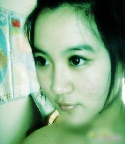 李雙江兒子女友艷照 堪比肉蒲團