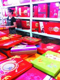 月餅禮盒經銷商日進斗金 1個空盒頂2斤優質月餅