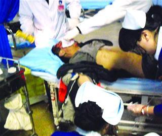 混血藏獒撲倒路人撕掉嘴唇 咬下右臉頰肉 混血藏獒撲倒路人撕掉嘴唇 咬下右臉頰肉