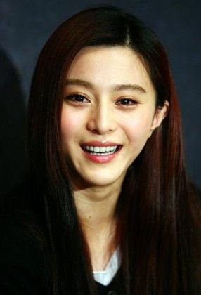 范冰冰被追問男友是誰 范冰冰被追問男友是誰