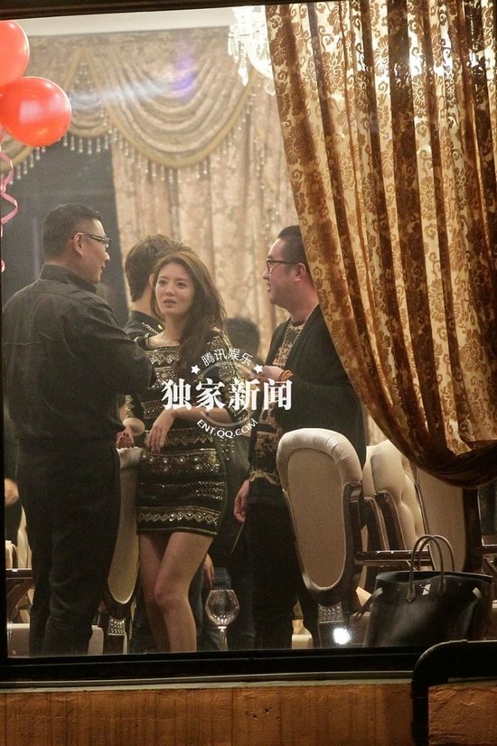 安以軒上海慶生圈內好友齊聚祝壽 舉杯豪飲醉態百出