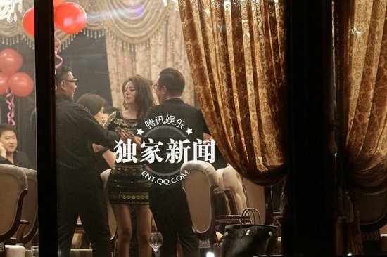 安以軒上海慶生圈內好友齊聚祝壽 舉杯豪飲醉態百出