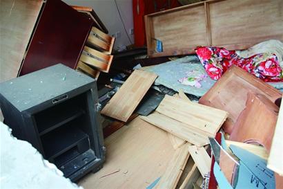 煤氣罐泄漏大發“臭脾氣” 煤氣罐泄漏大發“臭脾氣”