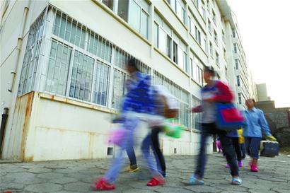 青銀高速車禍青大醫學院1新生青離世 3青大學生受傷 
