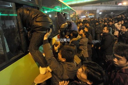 微博周報:彌留老人垂淚記掛孫子 極品男離婚索筷子