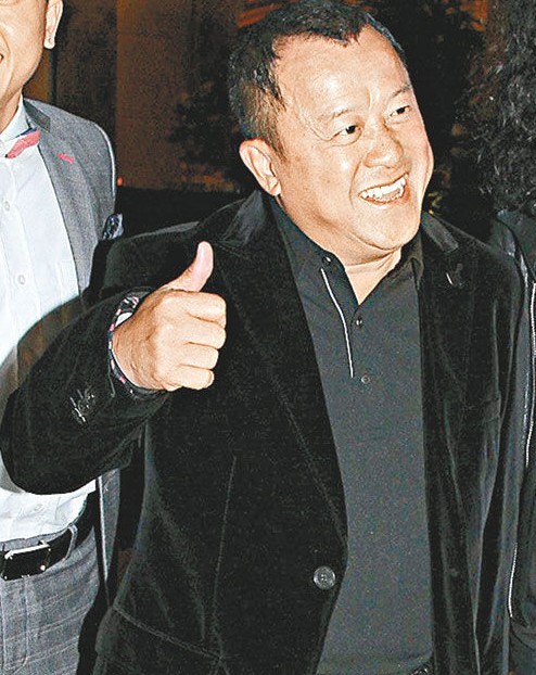 曾志偉前日歡天喜地出席婚宴，想不到會卷入是非。