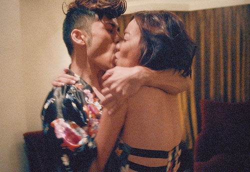 梁敏儀床戲 梁敏儀床戲