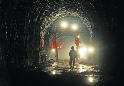 市規(guī)劃局局長王亞軍:19條線織成軌道交通網(wǎng) 市規(guī)劃局局長王亞軍:19條線織成軌道交通網(wǎng)