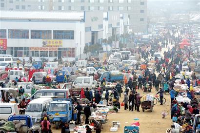 有戲不在年高,老集青春依舊 有戲不在年高,老集青春依舊