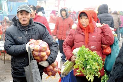 膠州麻灣大集秧歌助興樂翻天 膠州麻灣大集秧歌助興樂翻天