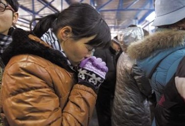 12306刷新4小時購票失敗 50次電話搶2張票 12306刷新4小時購票失敗 50次電話搶2張票