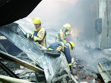 工廠停電車間發火 千平米車間燒了個精光