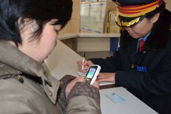 青島火車站首推旅客抱怨中心 青島火車站首推旅客抱怨中心