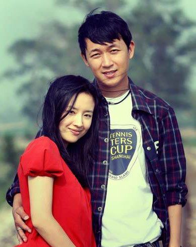 董潔和潘粵明(資料圖)