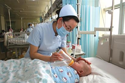 五千病號留在醫院迎蛇年