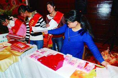 各服務(wù)行業(yè)春節(jié)加班費揭秘 各服務(wù)行業(yè)春節(jié)加班費揭秘