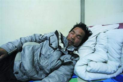 打工者求職一天只吃一頓飯 被騙怕放棄高薪活 打工者求職一天只吃一頓飯 被騙怕放棄高薪活