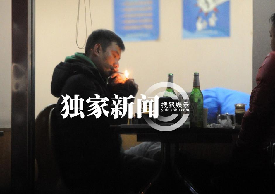文章深夜外出吃飯喝酒 疑酒駕嚴重違規