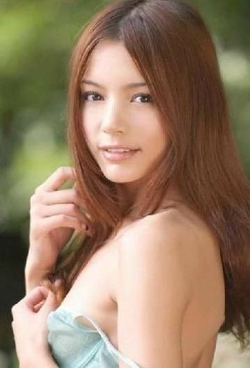 日本女優進軍內地創業路 兼職陪酒無所不做