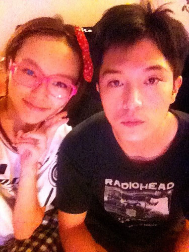 四小花旦背景曝光 唐嫣助理曬戀愛(ài)證據(jù)罵邱澤裝孫子！