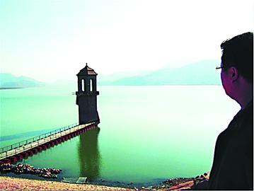 200項(xiàng)檢測(cè)把關(guān)自來水 兩大水庫原水總氮超標(biāo) 200項(xiàng)檢測(cè)把關(guān)自來水 兩大水庫原水總氮超標(biāo)