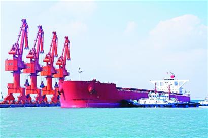 青島港董家口港區成世界最大礦石碼頭 1年建成創奇跡 青島港董家口港區成世界最大礦石碼頭 1年建成創奇跡